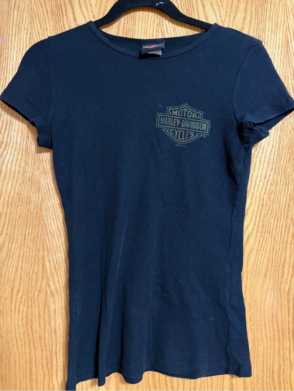 Harley-Davidson Black Short Sleeve Ribbed Tee with Subtle Logo